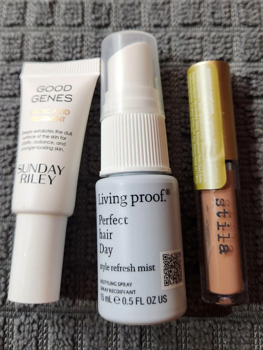 Bundle Of 3 Travel Sized Sunday Riley, Living Proof, And Stila Products